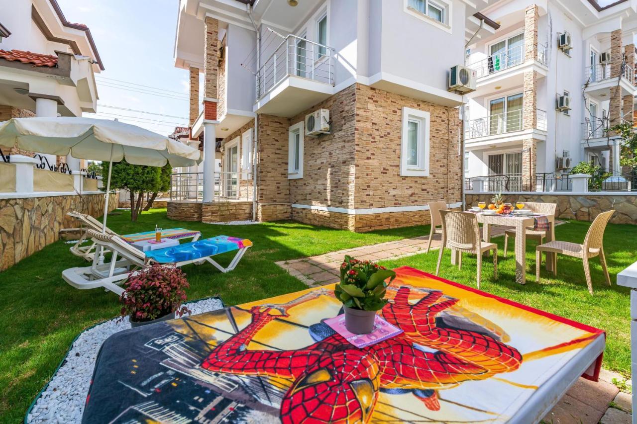 Villa Yasam Park - Luxury 8 Person - Fethiye Calis Beach 90Mt المظهر الخارجي الصورة