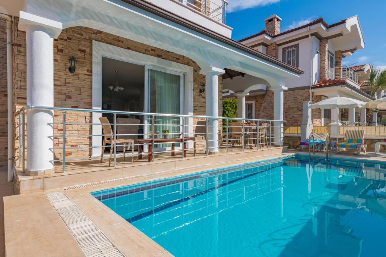 Villa Yasam Park - Luxury 8 Person - Fethiye Calis Beach 90Mt المظهر الخارجي الصورة