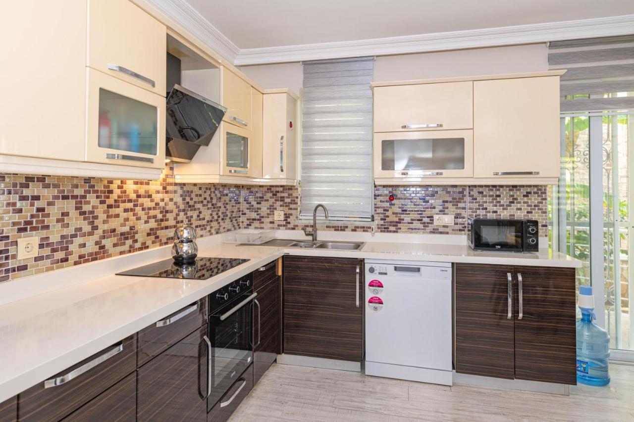 Villa Yasam Park - Luxury 8 Person - Fethiye Calis Beach 90Mt المظهر الخارجي الصورة