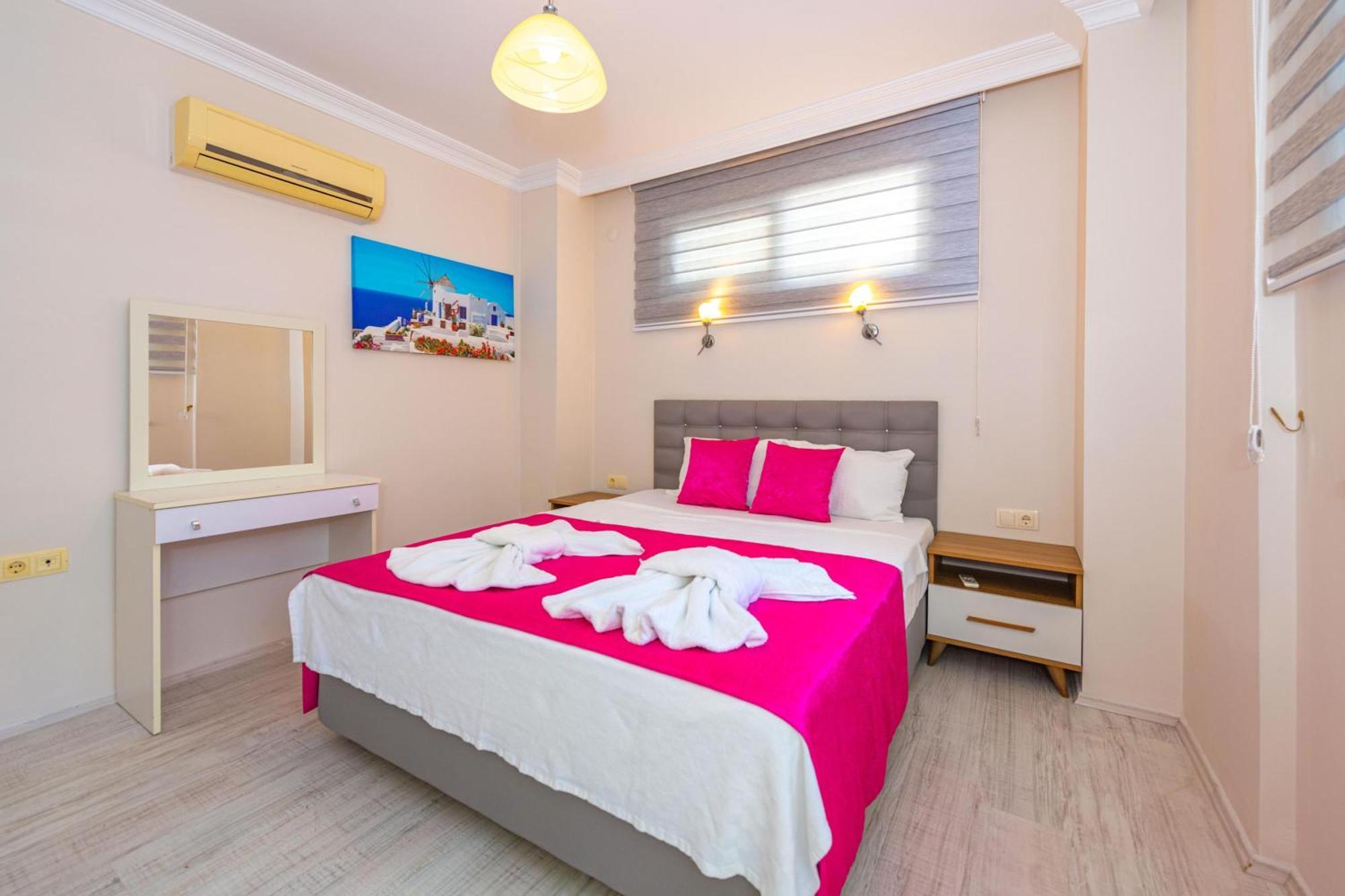 Villa Yasam Park - Luxury 8 Person - Fethiye Calis Beach 90Mt الغرفة الصورة